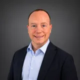 Headshot of Mark Genter